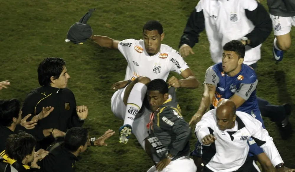 Disturbios después del partido