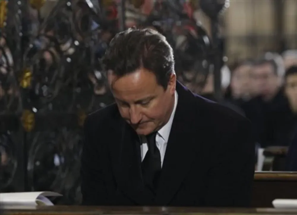 El primer ministro estuvo en el funeral del ex presidente checo Vaclav Havel