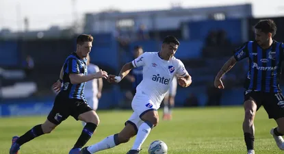 Luis Suárez en Belvedere ante Liverpool