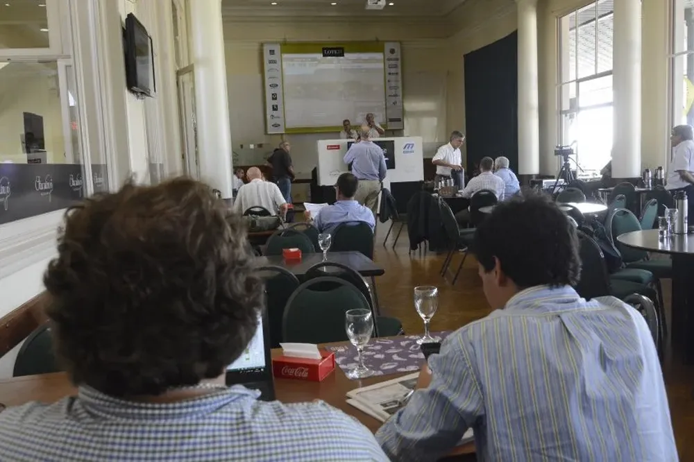 La falta de agua y forraje en muchas zonas incidió en la dinámica del remate de Lote 21.