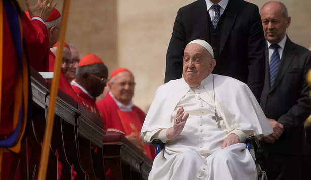 El Papa Francisco en su última aparición el Domingo de Pascua.