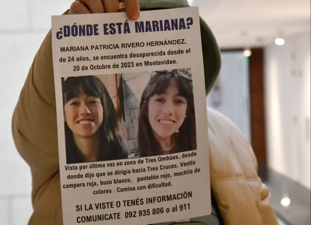 Cartel de difusión de la familia de Mariana