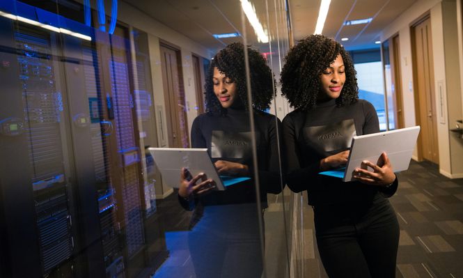 Sudamérica se destaca como uno de los continentes con mejor conectividad a internet del mundo. Pexels