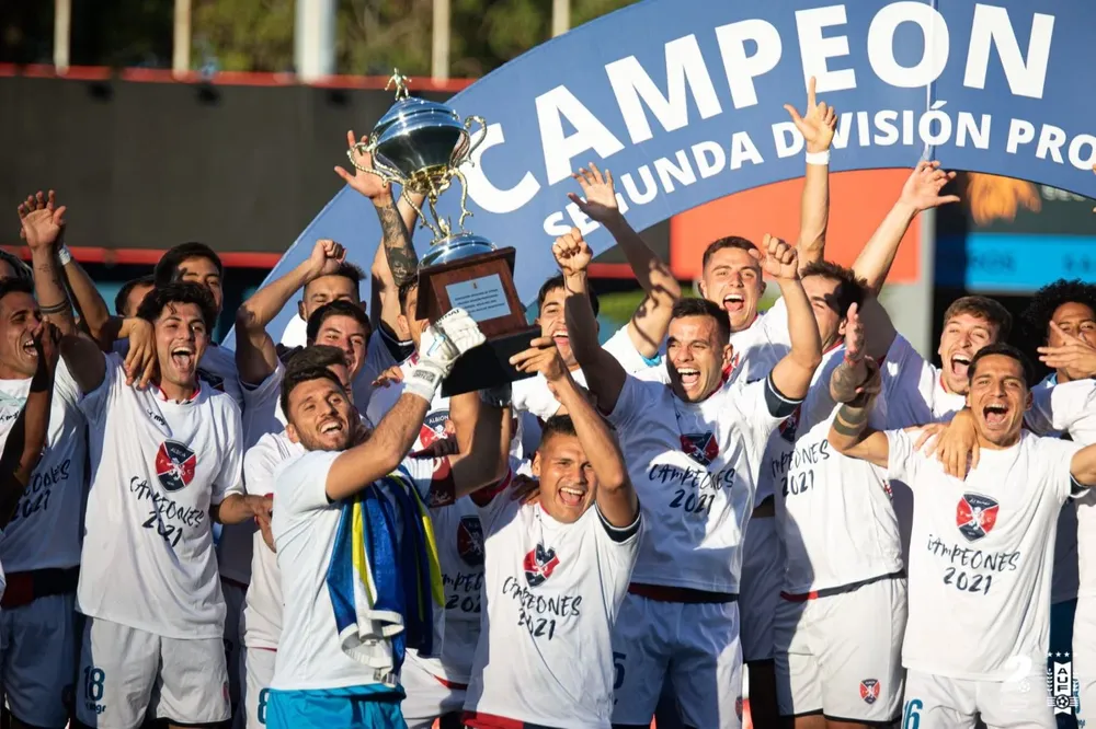 Albion, último campeón de la Segunda división profesional