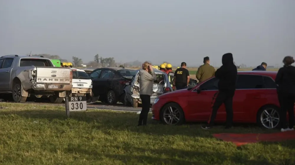 Dos muertos por varios choques en cadena en medio de una tormenta de tierra