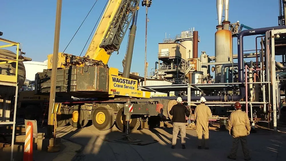 Estados Unidos aumentó la producción de crudo en el primer semestre del año. Sus exportaciones logran que el precio internacional del barril no pase de los US$ 80.