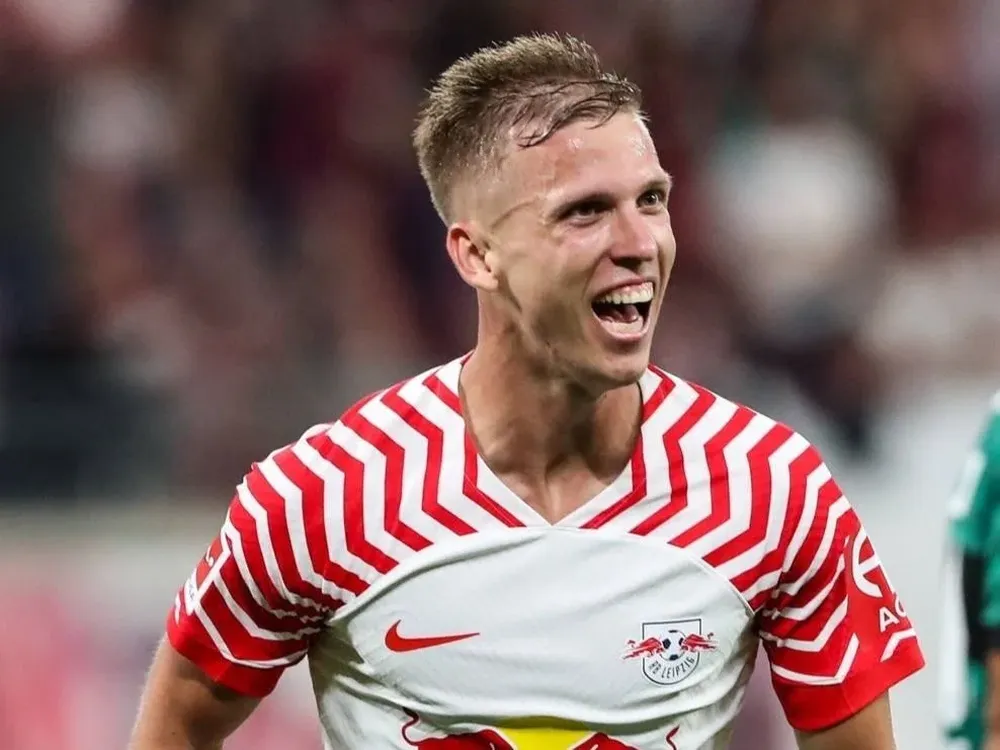 Dani Olmo en rueda de prensa.