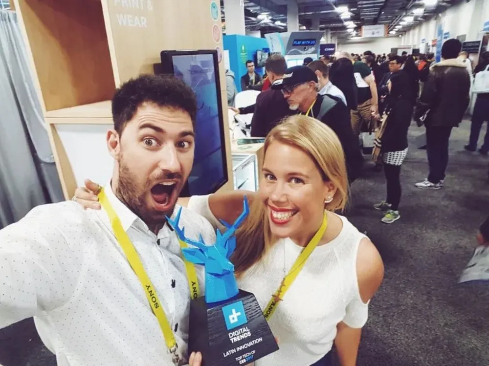 Alejandro Lozdziejski y Martina Moring