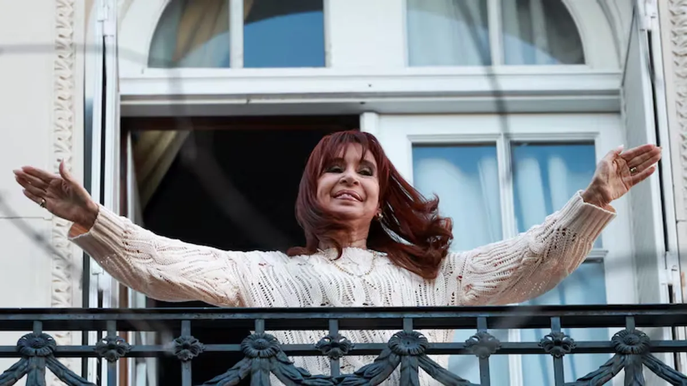 La Justicia rechazó ampliar la nómina de personas que pueden visitar a Cristina Kirchner sin autorización judicial previa.