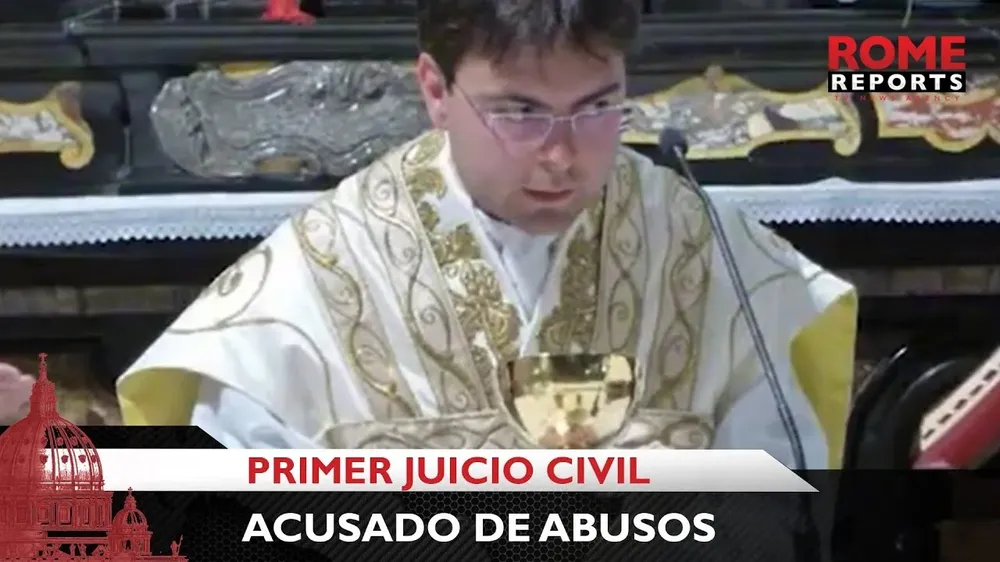 Martinelli, ordenado sacerdote en 2017, fue condenado a dos años y medio de prisión y una multa de US$ 1.080.
