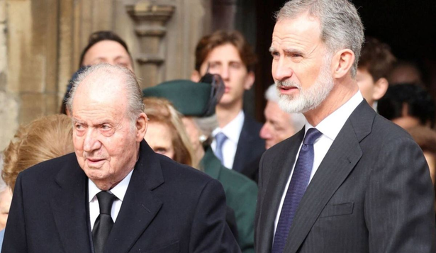 El Rey emérito, Juan Carlos I junto a su hijo y actual Rey de España, Felipe VI.