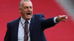 Gustavo Alfaro, entrenador de Costa Rica, que este viernes enfrentará a la selección de Uruguay