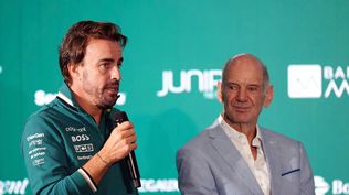 Fernando Alonso en la presentación de Newey.