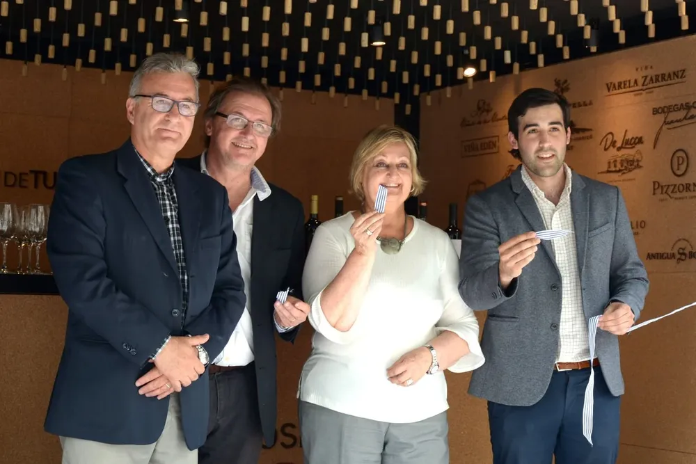 Carlos Fagetti, José María Lez, Liliam Kechichian y Francisco Pittorno