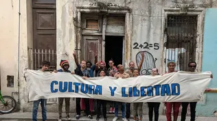 Atrincherados en una casa de La Habana, 15 jóvenes retan al régimen cubano