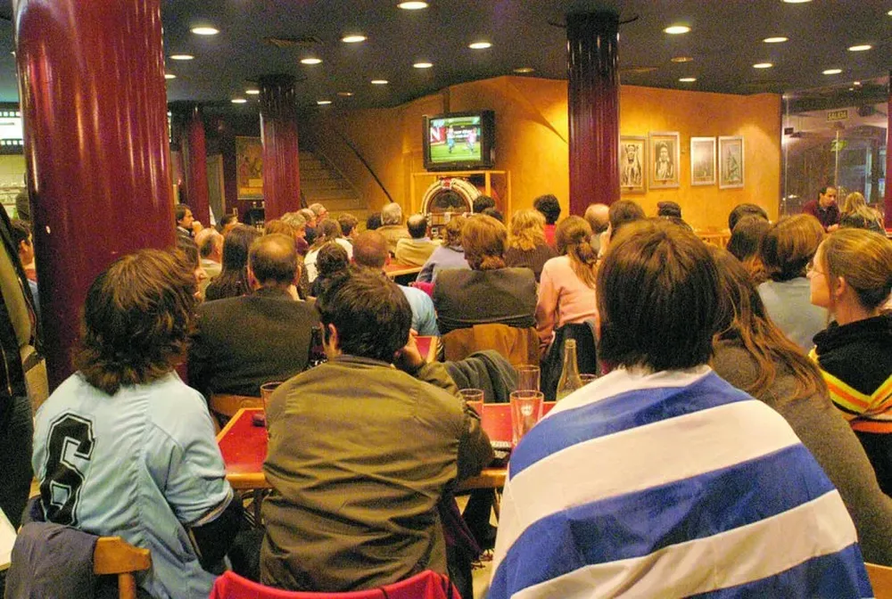 La televisación de la Eliminatoria genera polémica.