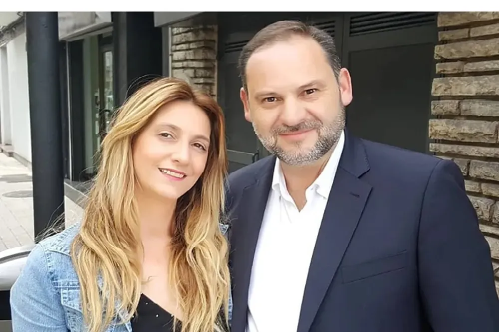 Claudia Montes, amiga de José Luis Ábalos, señalada investigada por haber sido contratada por el Estado por su vínculo personal con el exministro.