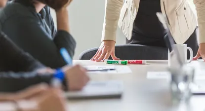 Uruguay tiene los salarios en dólares más altos de la región