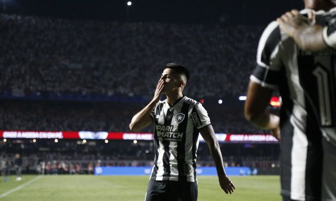 Fue figura ante Sao Paulo