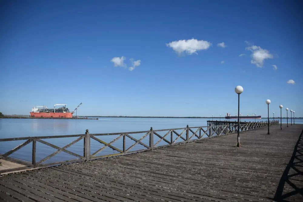 El río en Nueva Palmira