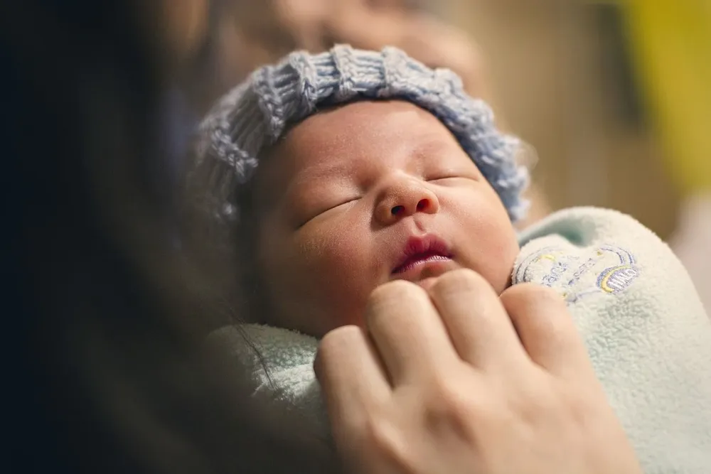 newborn-2553566_1920.webp