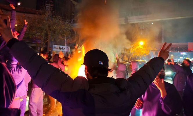 Sigan protestando, la ayuda está en camino: Trump insta a los manifestantes en Irán a tomar el control de las instituciones