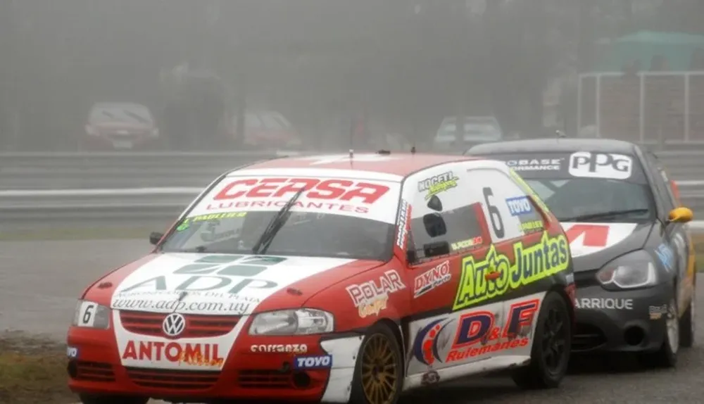 Paullier disputará el título con Ferra y Larratea.