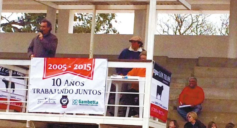 Remate a cargo de Zambrano & Cía y Oscar Gambetta