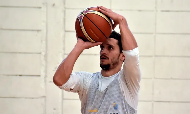 Insólito, Cabot se sumó a la lista de lesionados