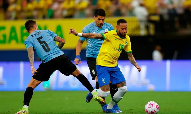 Neymar jugará en el Centenario ante Uruguay