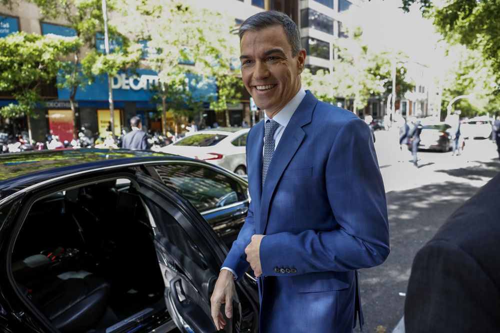 El presidente del Gobierno, Pedro Sánchez, tras intervenir en la inauguración de la cuarta edición del foro ‘Fondos Europeos: Innovación para un crecimiento sostenible’.