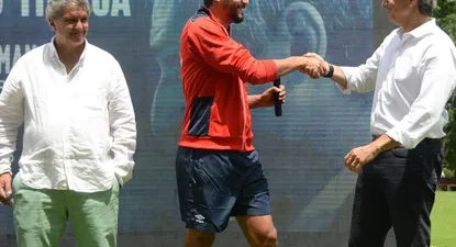 Decurnex le tiró presión a Munúa: Salir campeón es una obligación