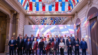 Foto de familia de los líderes europeos reunidos en París.