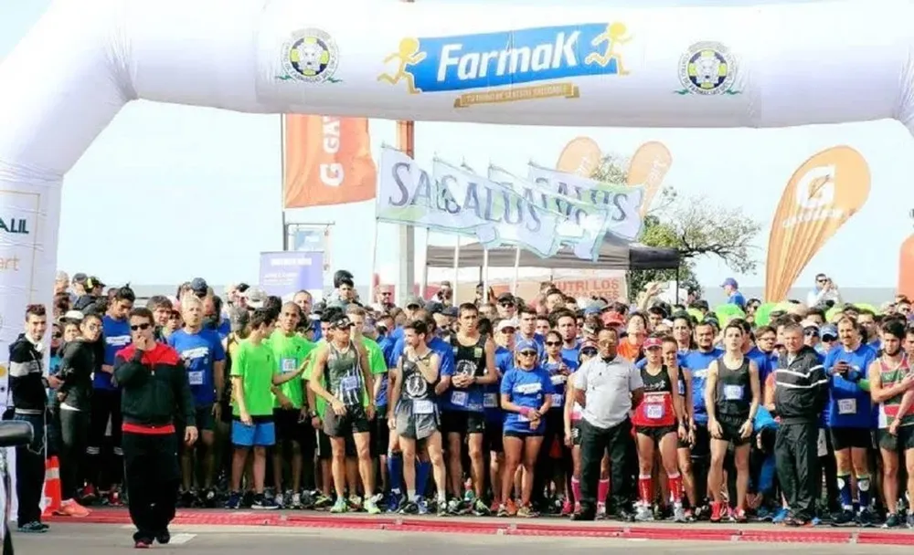 Largada de la FarmaK en el Museo Occeanográfico