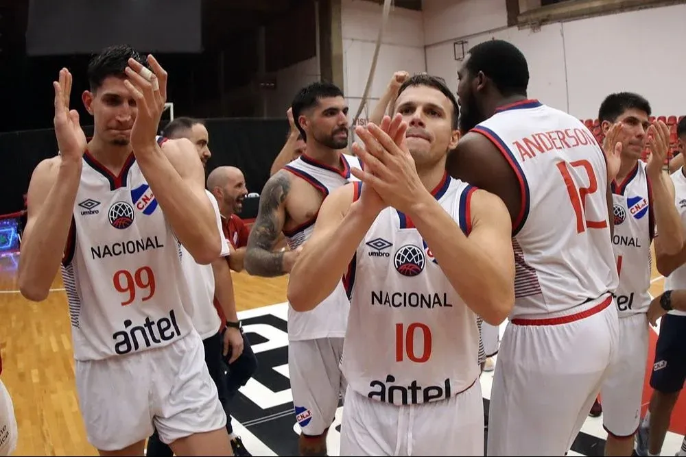 Franco Giorgetti y Alejandro Acosta tras el triunfo a Quimsa