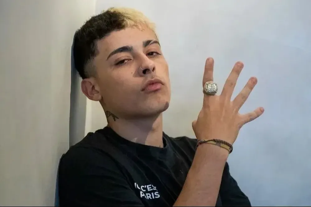 Trueno y rumores de romance