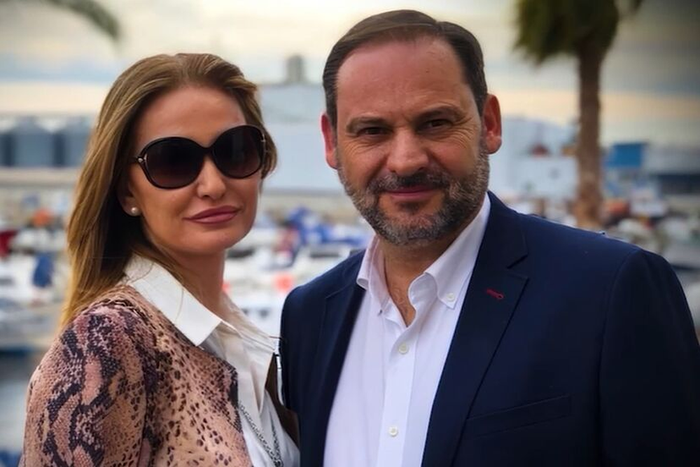 Ábalos y su exmujer Carolina Perles
