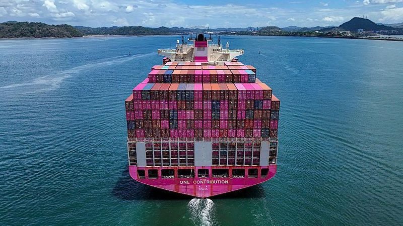 Cuánto aumentó el tráfico en el Canal de Panamá por la crisis en el estrecho de Ormuz (y el dinero que está ganando el país)