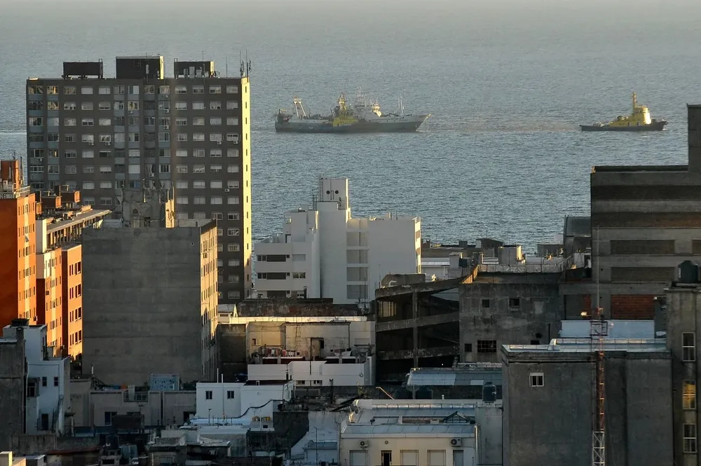 Sigue bajando la morosidad en los tributos departamentales de Montevideo