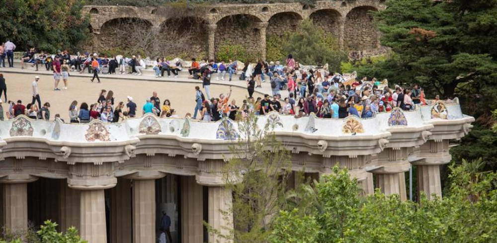 Turistas en Park Guell, Barcelona