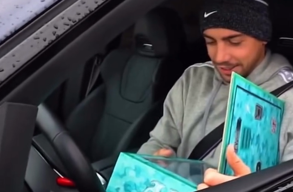 El regalo navideño que le hicieron a Federico Valverde El regalo navideño que le hicieron a Federico Valverde