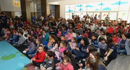 Marcelo Tarakdjian, presidente Fundación Telefónica - Movistar; Richard Millán, gerente general de ASSE; José Pedro Derrégibus, director Fundación Telefónica - Movistar