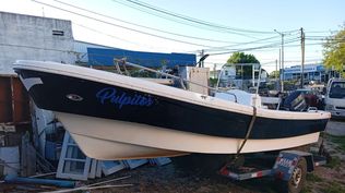 Jolochín remata embarcación con bandera argentina.&nbsp;