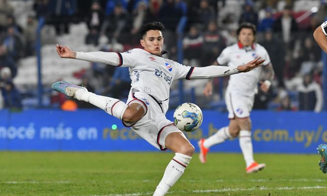 Ruben Bentancourt anotó un golazo para Nacional ante Danubio