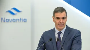 El presidente del Gobierno, Pedro Sánchez, interviene durante su visita a las instalaciones del astillero de Navantia