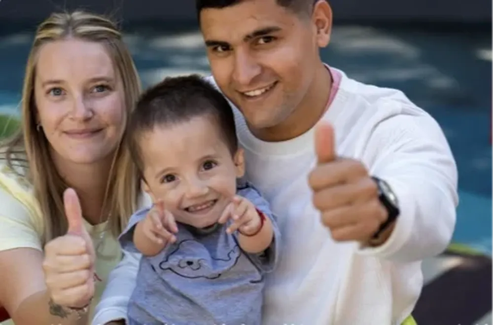 Valentino Labra, el niño argentino de 3 años con displasia diastrófica, famoso por sus sonrisas en Tik Tok