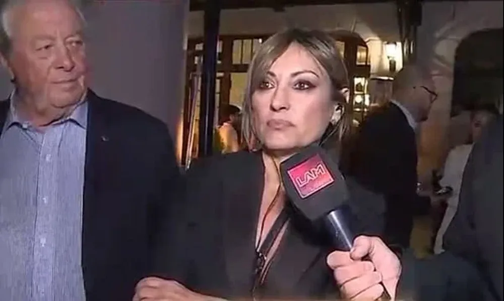 Carlos Moreira y Marcela Tauro en el móvil de LAM