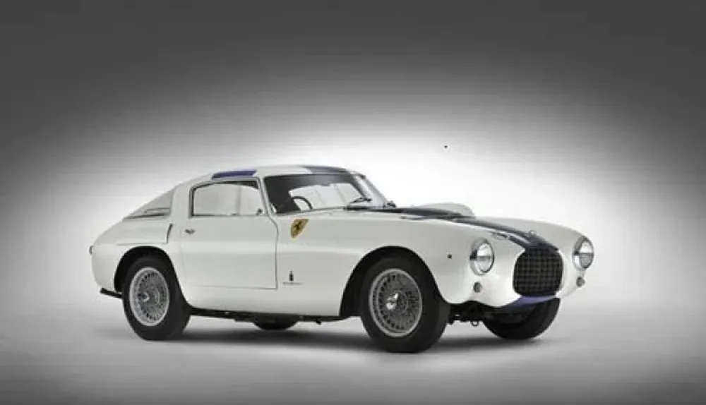 Ferrari 250 Mille Miglia Berlinetta del año 1953