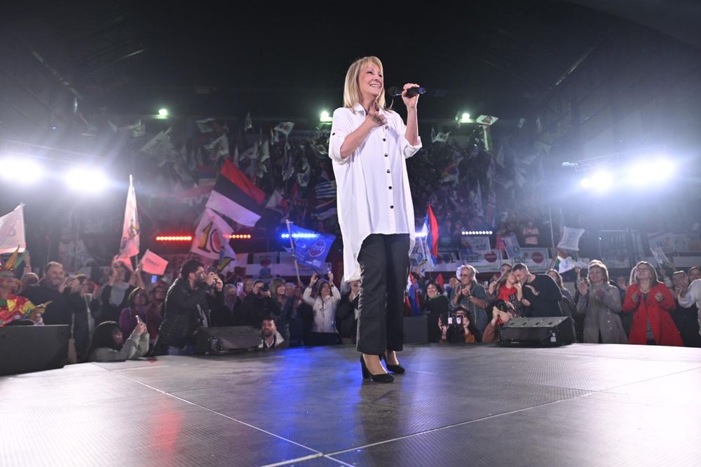 Carolina Cosse, precandidata del Frente Amplio