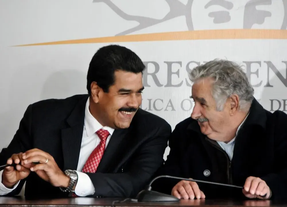 Nicolás Maduro; José Mujica.webp